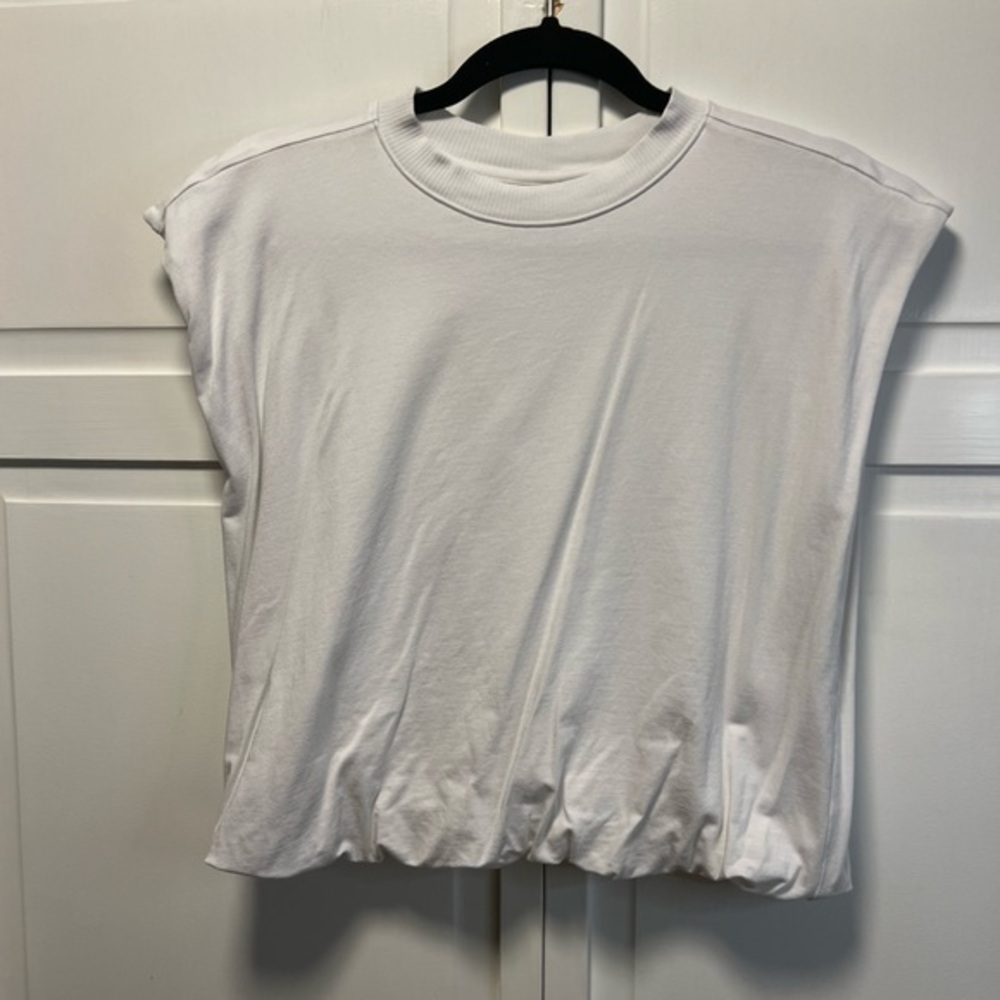Calia Sleeveless Crop T-Shirt Size Women’s Medium Color White